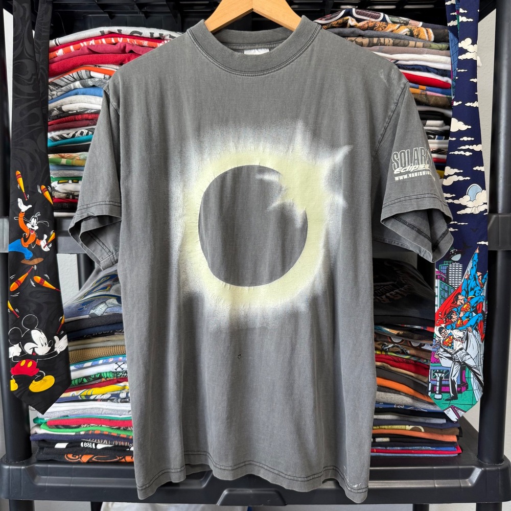Vintage Gray Solar Eclipse The 20 Tour Graphic T-Shirt Large Glow In The Dark